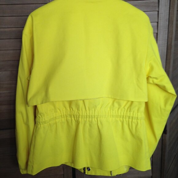 donated ***** New Super Bright, Thick, Comfy, Gorgeous fitting Top/Jacket - Picture 9 of 16